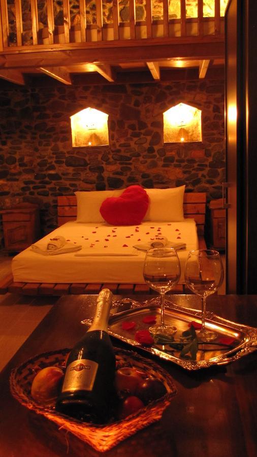 Ihnilatis Bed & Breakfast Керкини Стая снимка